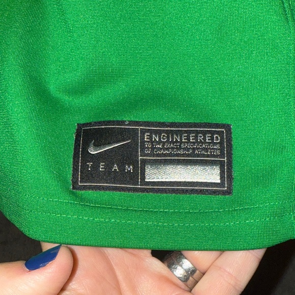 Nike Oregon Ducks Kids Jersey - Picture 2 of 7